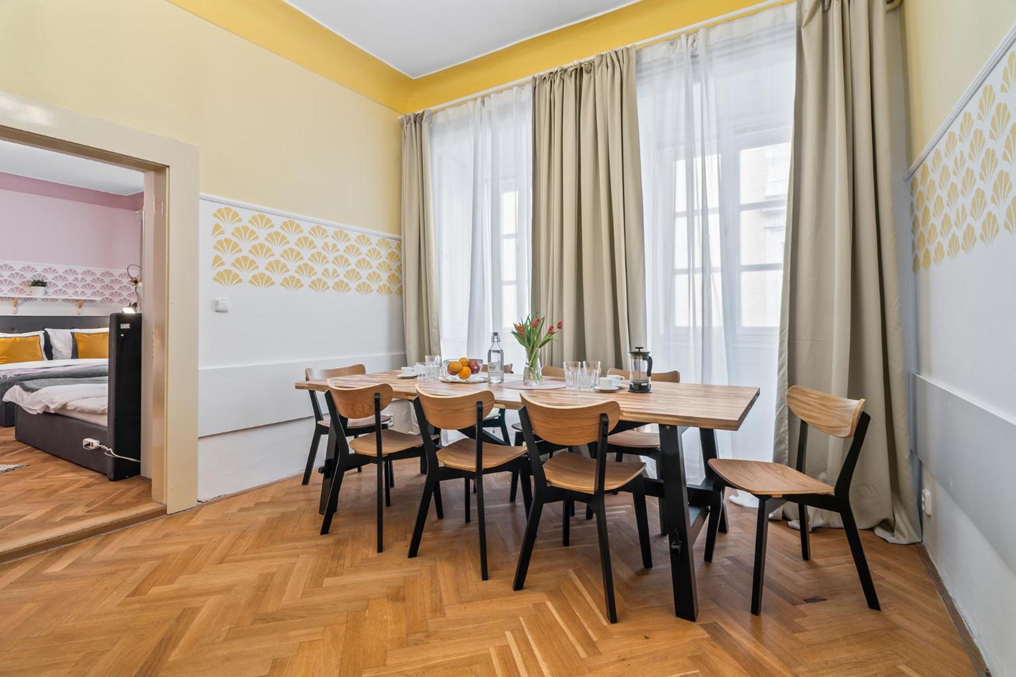 Charles Bridge Historical Apts By Michal&Friends Prague Exterior photo