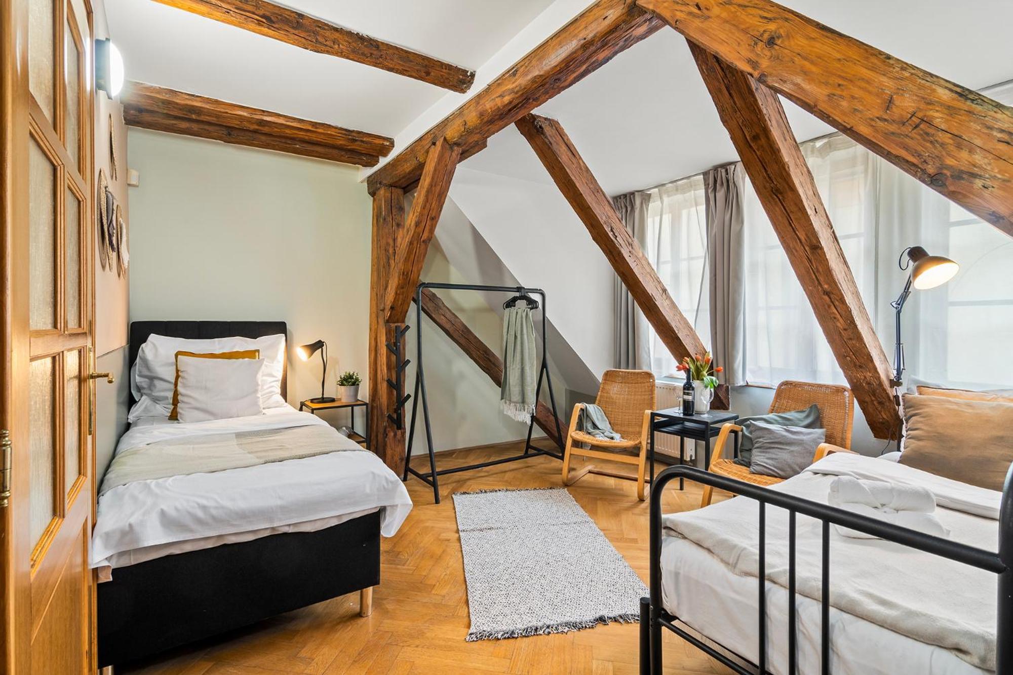 Charles Bridge Historical Apts By Michal&Friends Prague Exterior photo
