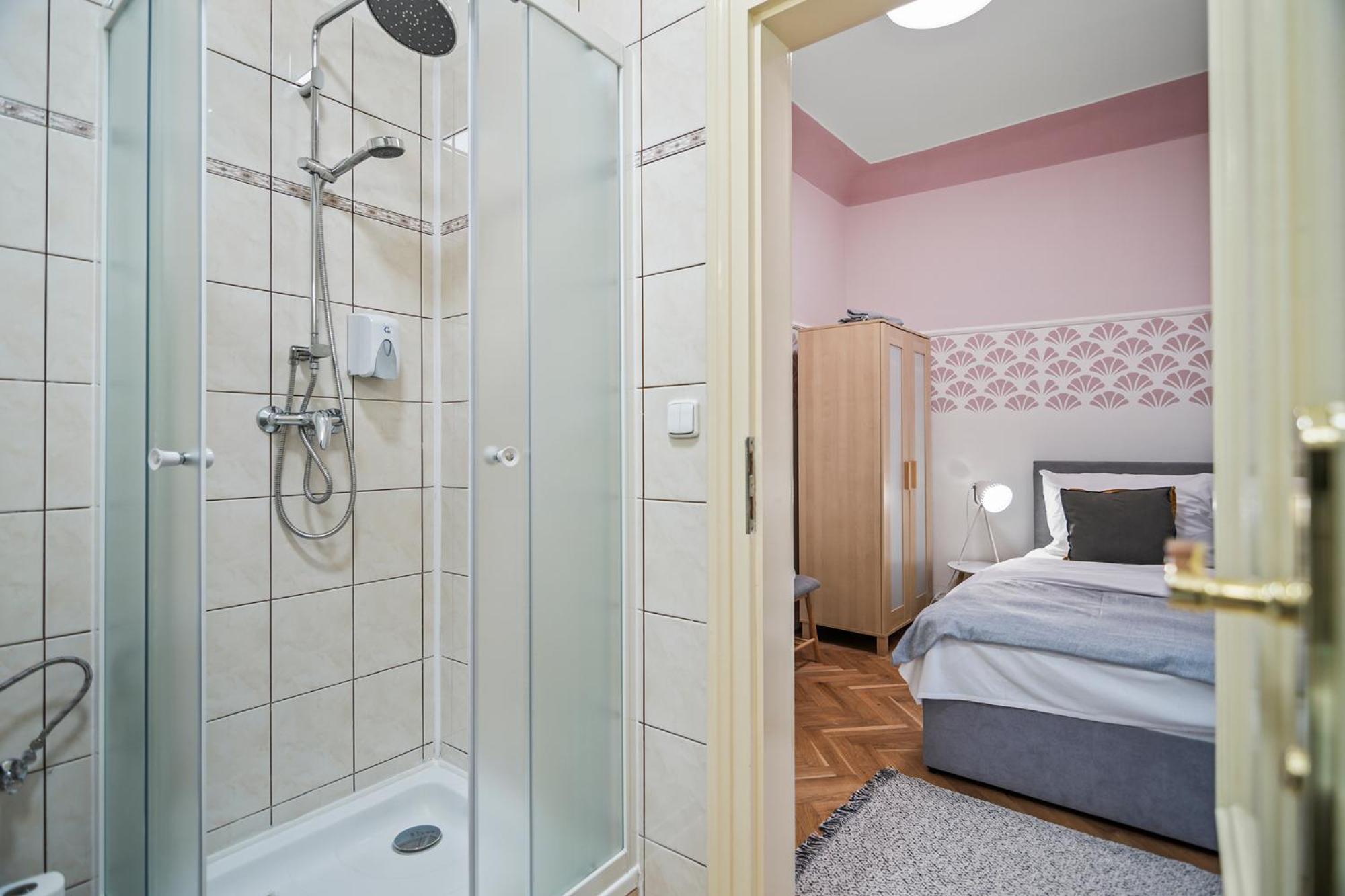 Charles Bridge Historical Apts By Michal&Friends Prague Exterior photo