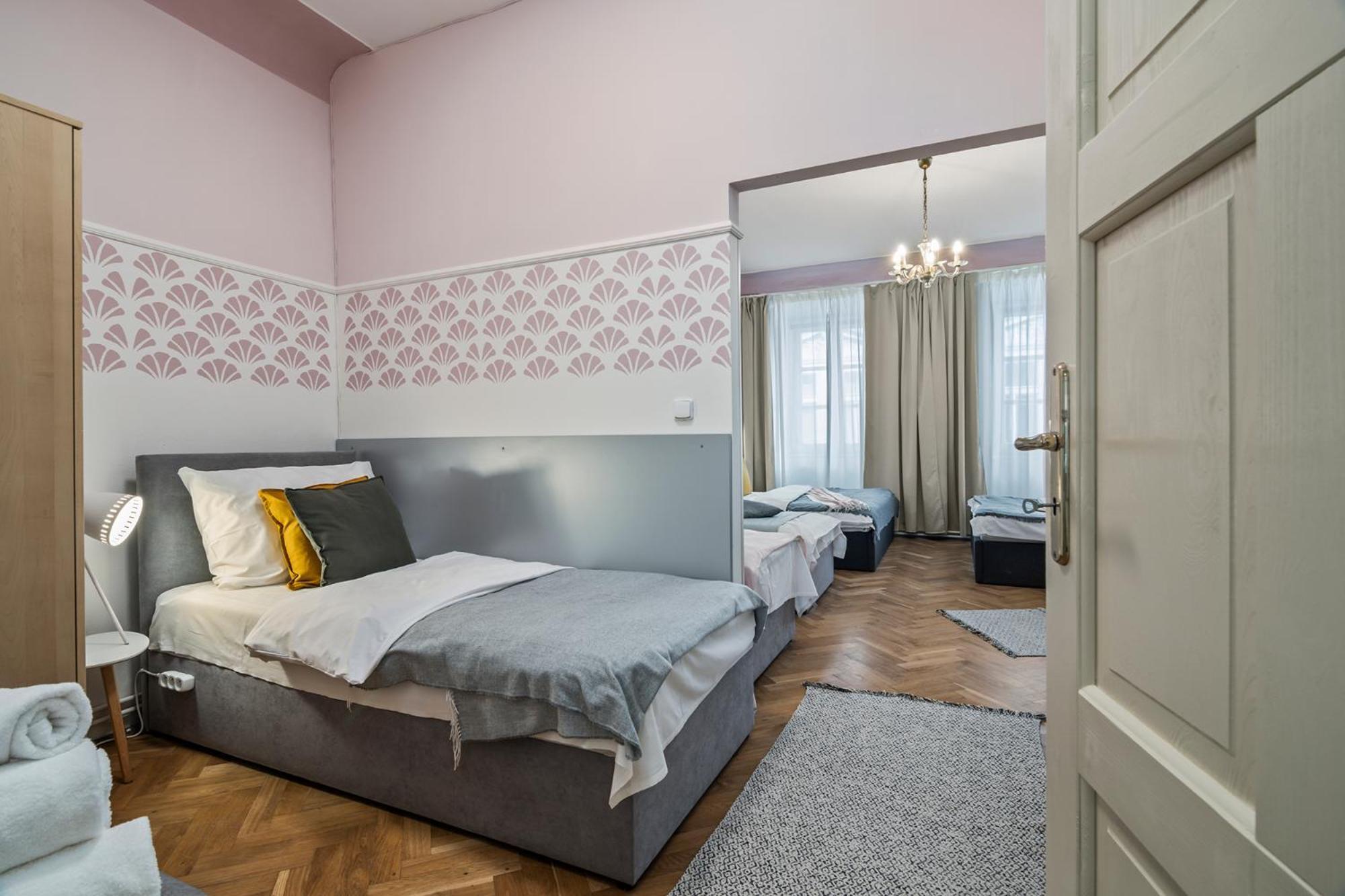 Charles Bridge Historical Apts By Michal&Friends Prague Exterior photo